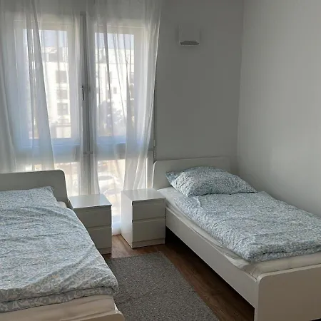Apartment Ar Living Fliessender *